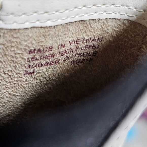 MICHAEL KORS Cream Leather Platform Boots - Size 9 - Picture 6 of 6